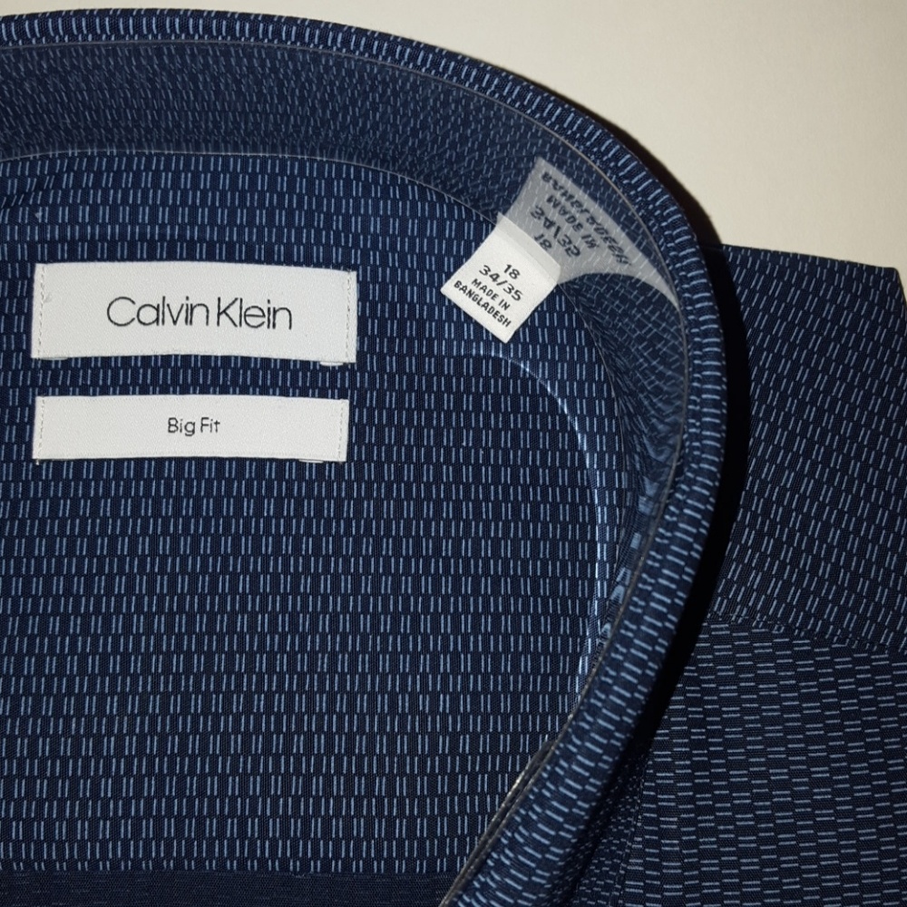 Calvin Klein big fit blue dress shirt sz. 18 34/35